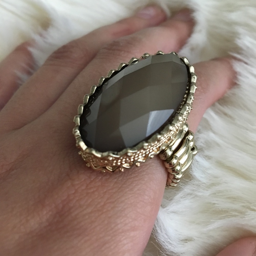 💕 Ring - Picture 3 of 3